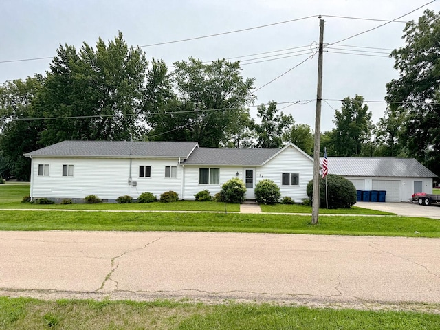 135 W Provost St, Amboy, IL 61310 - photo 1