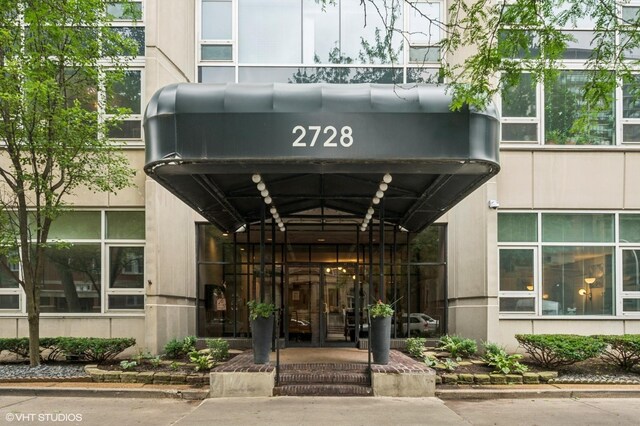 2728 N Hampden Ct Unit 401, Chicago, IL 60614 - photo 3