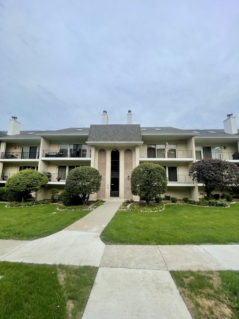9026 Del Prado Dr Unit 2N, Palos Hills, IL 60465 - photo 1