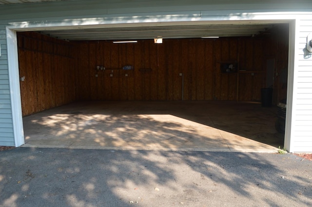309 S Main St, Walnut, IL 61376 - photo 27