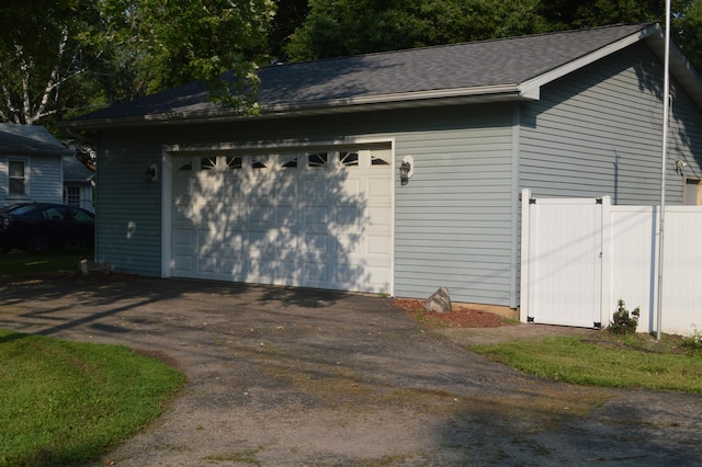 309 S Main St, Walnut, IL 61376 - photo 4