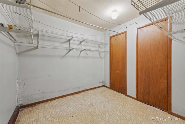 405 E Fullerton Ave, Glendale Heights, IL 60139 - photo 23