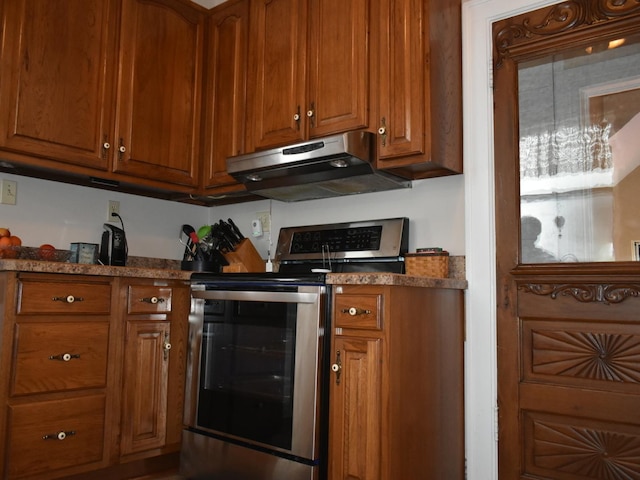 330 E Locust St, Watseka, IL 60970 - photo 11