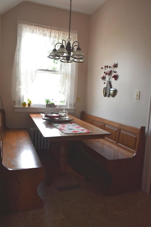 330 E Locust St, Watseka, IL 60970 - photo 12