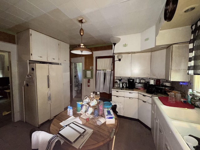 402 W Eureka St, Champaign, IL 61820 - photo 5