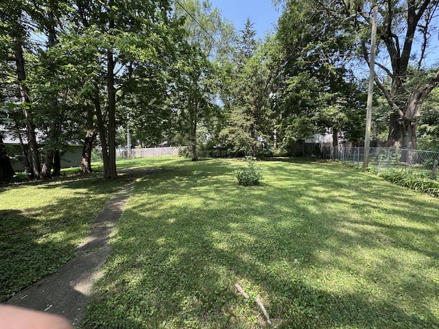 402 W Eureka St, Champaign, IL 61820 - photo 9