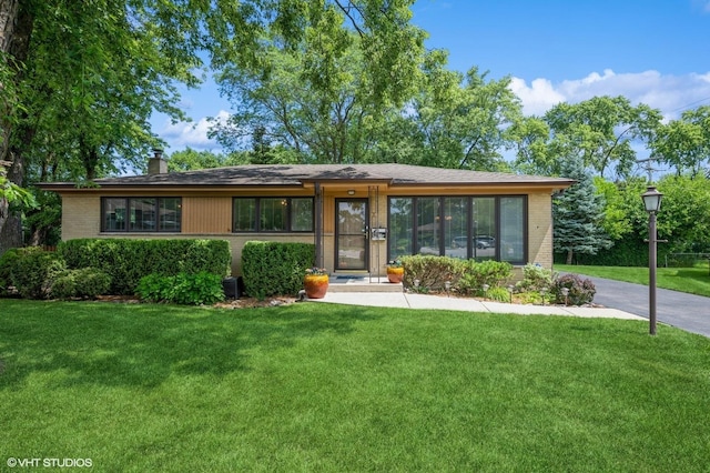 2530 Donald Ct, Glenview, IL 60025 - photo 1