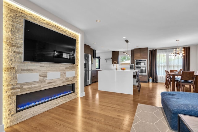 957 N Howard Ave, Addison, IL 60101 - photo 4