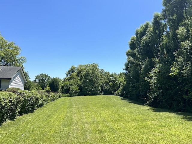 110 Minarette Dr, Poplar Grove, IL 61065 - photo 1
