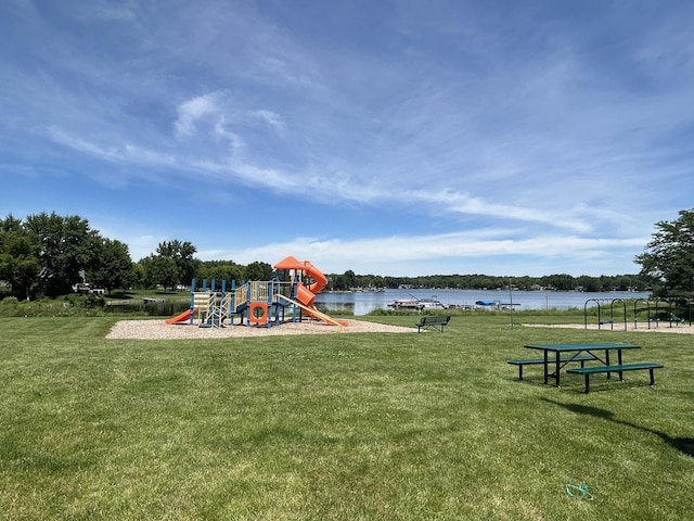 110 Minarette Dr, Poplar Grove, IL 61065 - photo 6