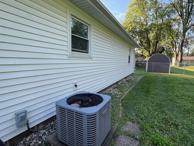 808 S Victor St S, Champaign, IL 61821 - photo 21