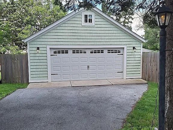 207 E Custer St, Lemont, IL 60439 - photo 3
