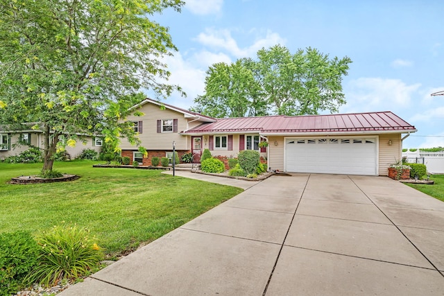 2 Manhattan Dr, Streator, IL 61364 - photo 1