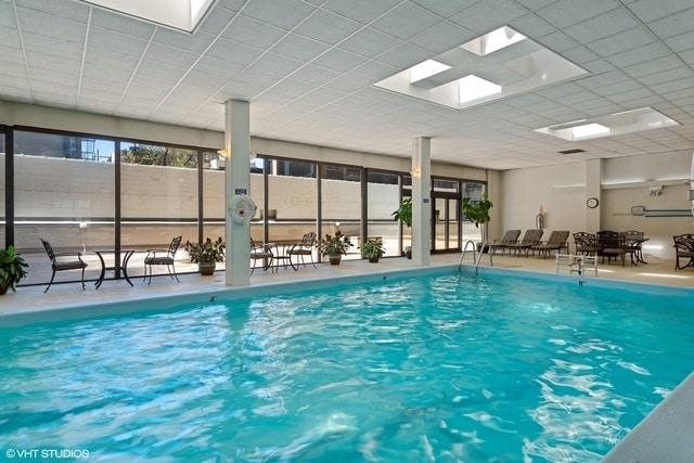 3200 N Lake Shore Dr Unit 1611, Chicago, IL 60657 - photo 21