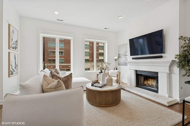 1136 W Fullerton Ave Unit 2, Chicago, IL 60614 - photo 4