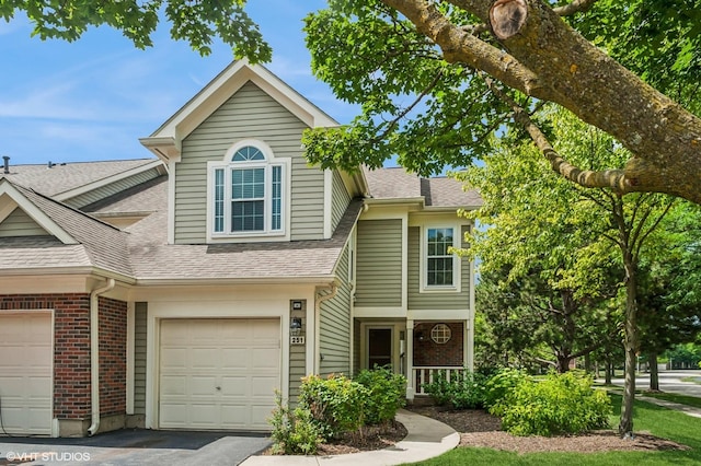 251 Cobblestone Ct, Schaumburg, IL 60173 - photo 1