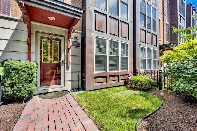 3010 W Newport Ave, Chicago, IL 60618 - photo 2