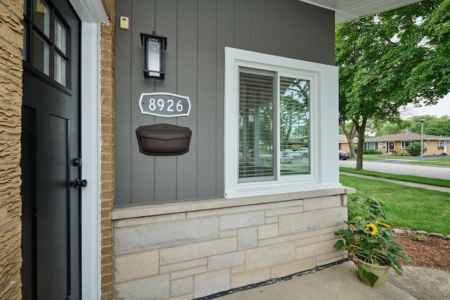 8926 Natoma Ave, Morton Grove, IL 60053 - photo 2