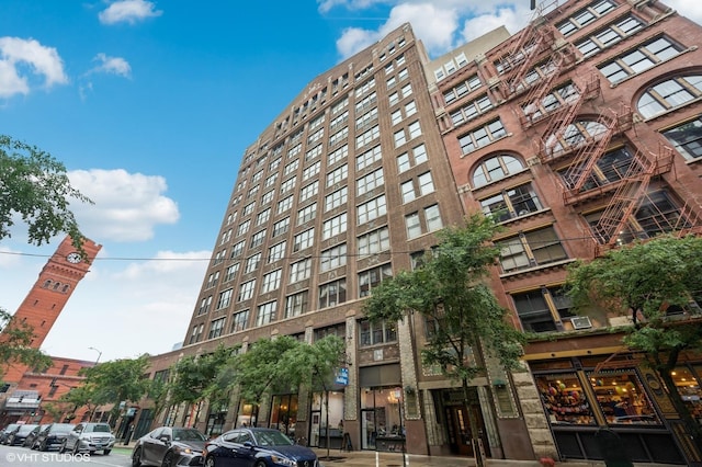 720 S Dearborn St Unit 204, Chicago, IL 60605 - photo 1
