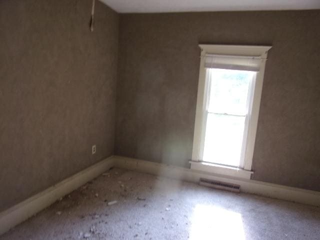 201 E N St, Waynesville, IL 61778 - photo 7