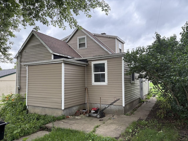 1204 W Macarthur Ave, Bloomington, IL 61701 - photo 6