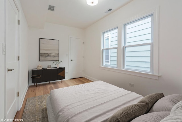 3311 W Belle Plaine Ave, Chicago, IL 60618 - photo 14