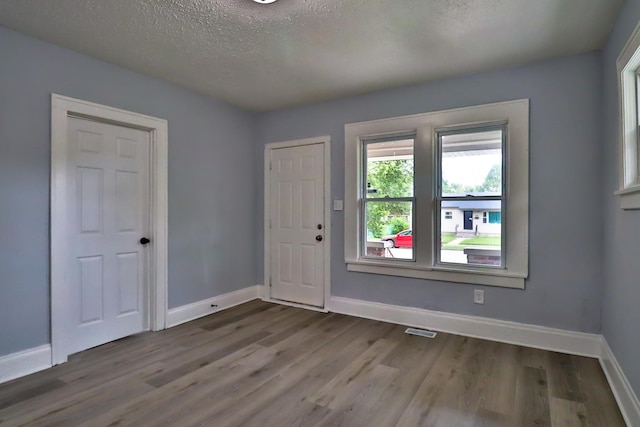 15032 Marshfield Ave, Harvey, IL 60426 - photo 11
