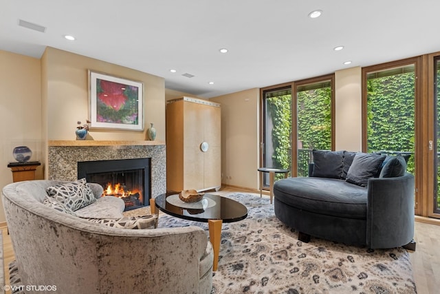 1318 N Sutton Pl, Chicago, IL 60610 - photo 3