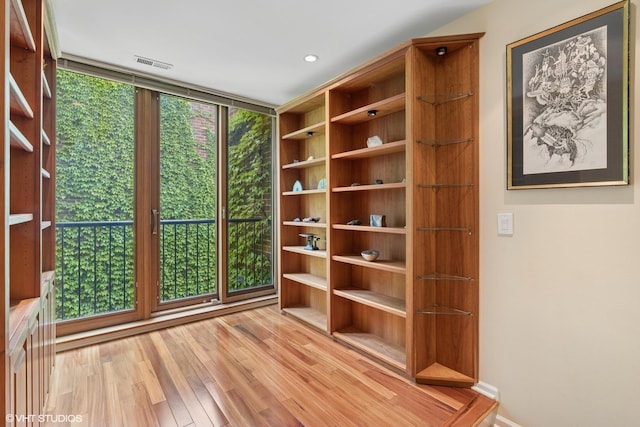 1318 N Sutton Pl, Chicago, IL 60610 - photo 21