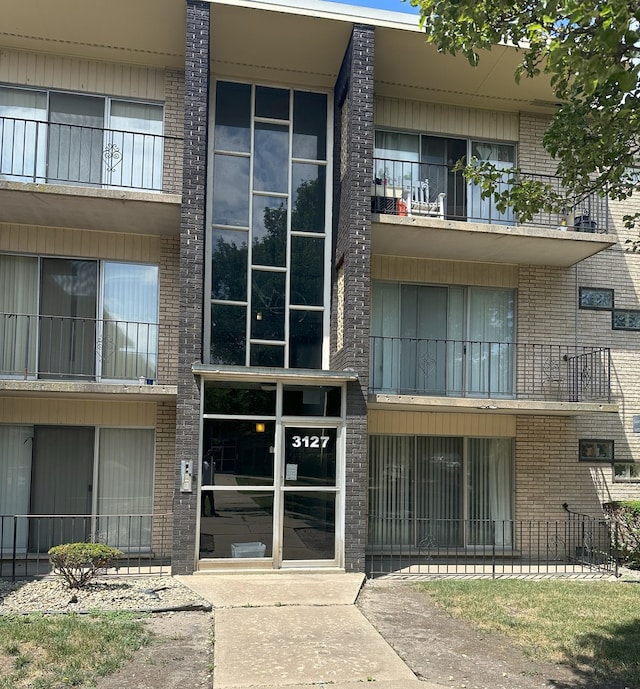 3127 Bernice Rd Unit 2, Lansing, IL 60438 - photo 1