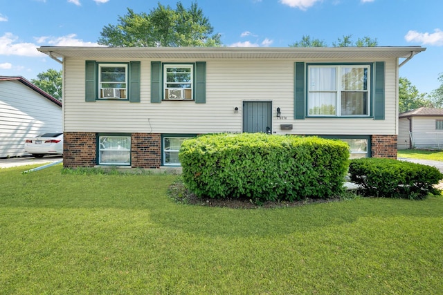 17303 Appletree Dr, Hazel Crest, IL 60429 - photo 2