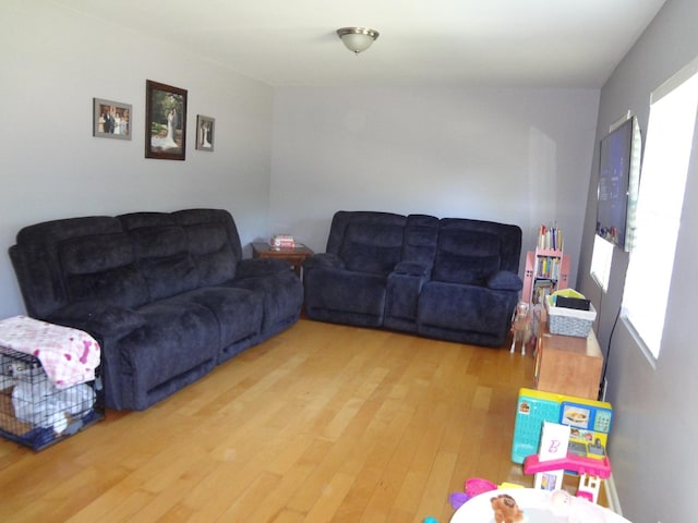 989 Berkley St, Carpentersville, IL 60110 - photo 4