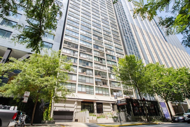 230 E Ontario St Unit 1602, Chicago, IL 60611 - photo 1