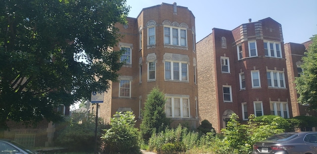 8840 S Dante Ave, Chicago, IL 60619 - photo 10