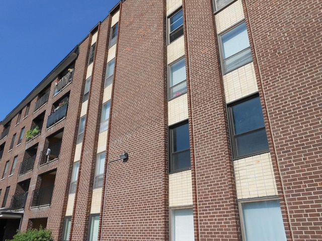 6330 N Lincoln Ave Unit 2A, Morton Grove, IL 60053 - photo 3