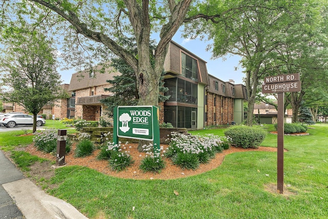9199 N Rd Unit B, Palos Hills, IL 60465 - photo 2