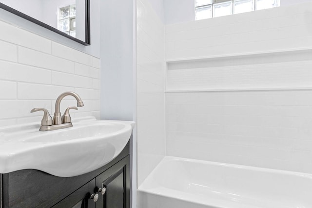 3312 S Emerald Ave, Chicago, IL 60616 - photo 19