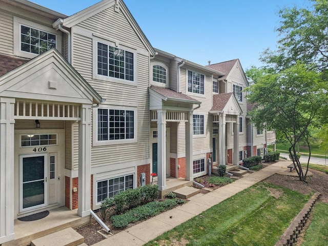 406 Cary Woods Cir, Cary, IL 60013 - photo 5