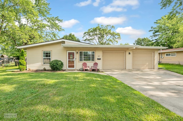 307 John St, North Aurora, IL 60542 - photo 1