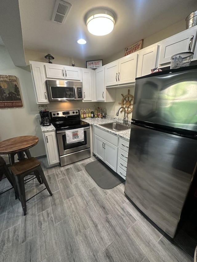 40 Bermuda Colony Unit 5, Fox Lake, IL 60020 - photo 3