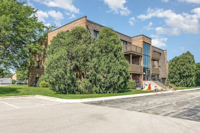 1440 Stonebridge Cir Unit J10, Wheaton, IL 60189 - photo 1