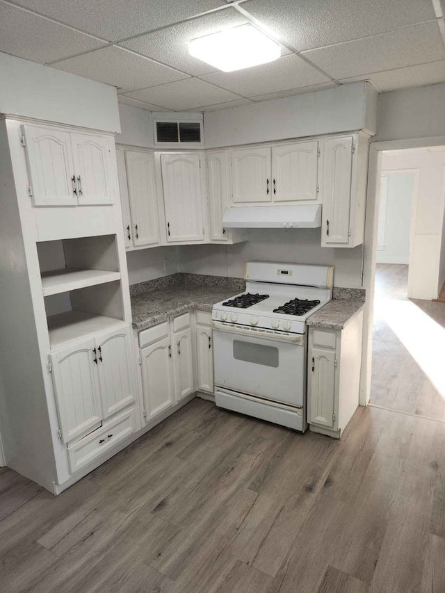 605 S Sycamore St, Villa Grove, IL 61956 - photo 9