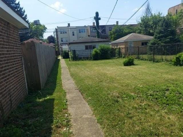 8352 S Saint Lawrence Ave, Chicago, IL 60619 - photo 13
