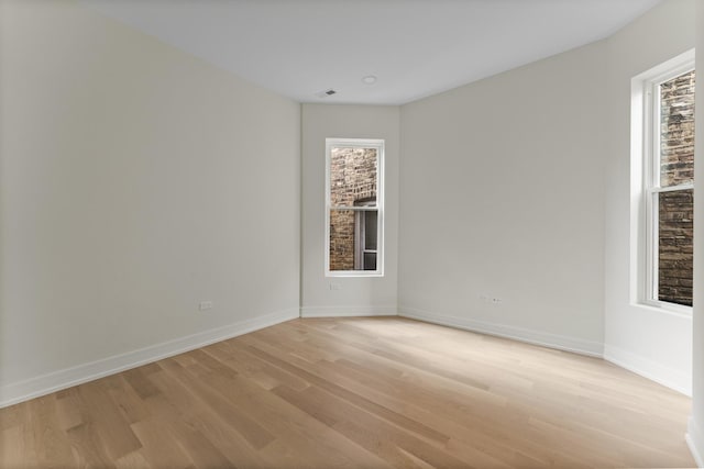1519 W Addison St, Chicago, IL 60613 - photo 22