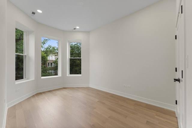 1519 W Addison St, Chicago, IL 60613 - photo 24