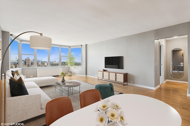525 W Hawthorne Pl Unit 2905, Chicago, IL 60657 - photo 10