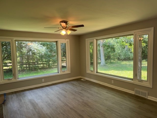 28450 N Shagbark Ln, Libertyville, IL 60048 - photo 17