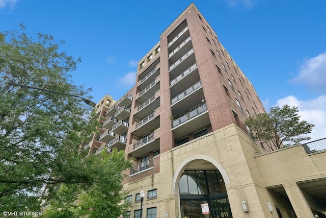 811 W 15th Pl Unit 513, Chicago, IL 60608 - photo 19
