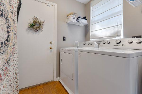 7408 Grandview Ct Unit 7408, Carpentersville, IL 60110 - photo 13