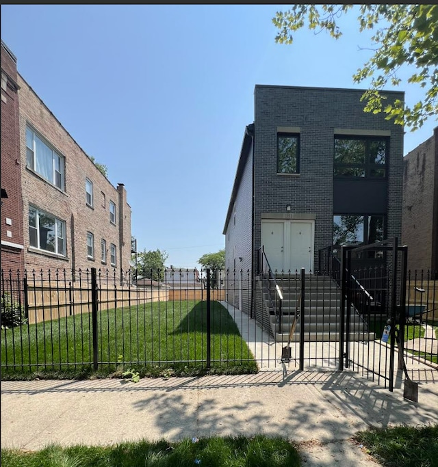 1051 N Springfield Ave, Chicago, IL 60651 - photo 2
